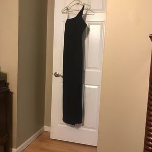 Niki size 6 evening gown with side